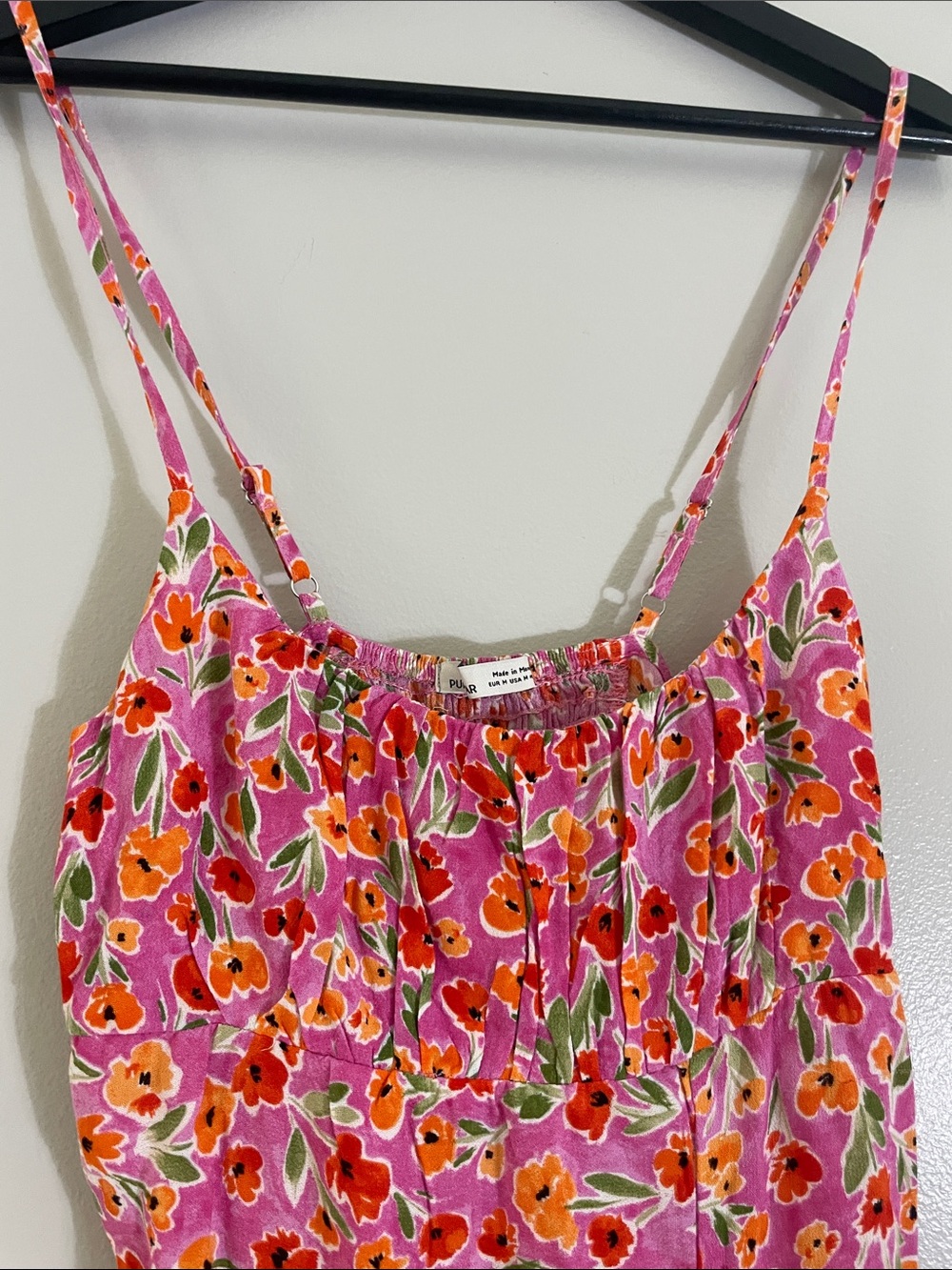 Pull&Bear Pink Floral Smocked Back Adjustable Strap Cami Romper Size M - Picture 14 of 16
